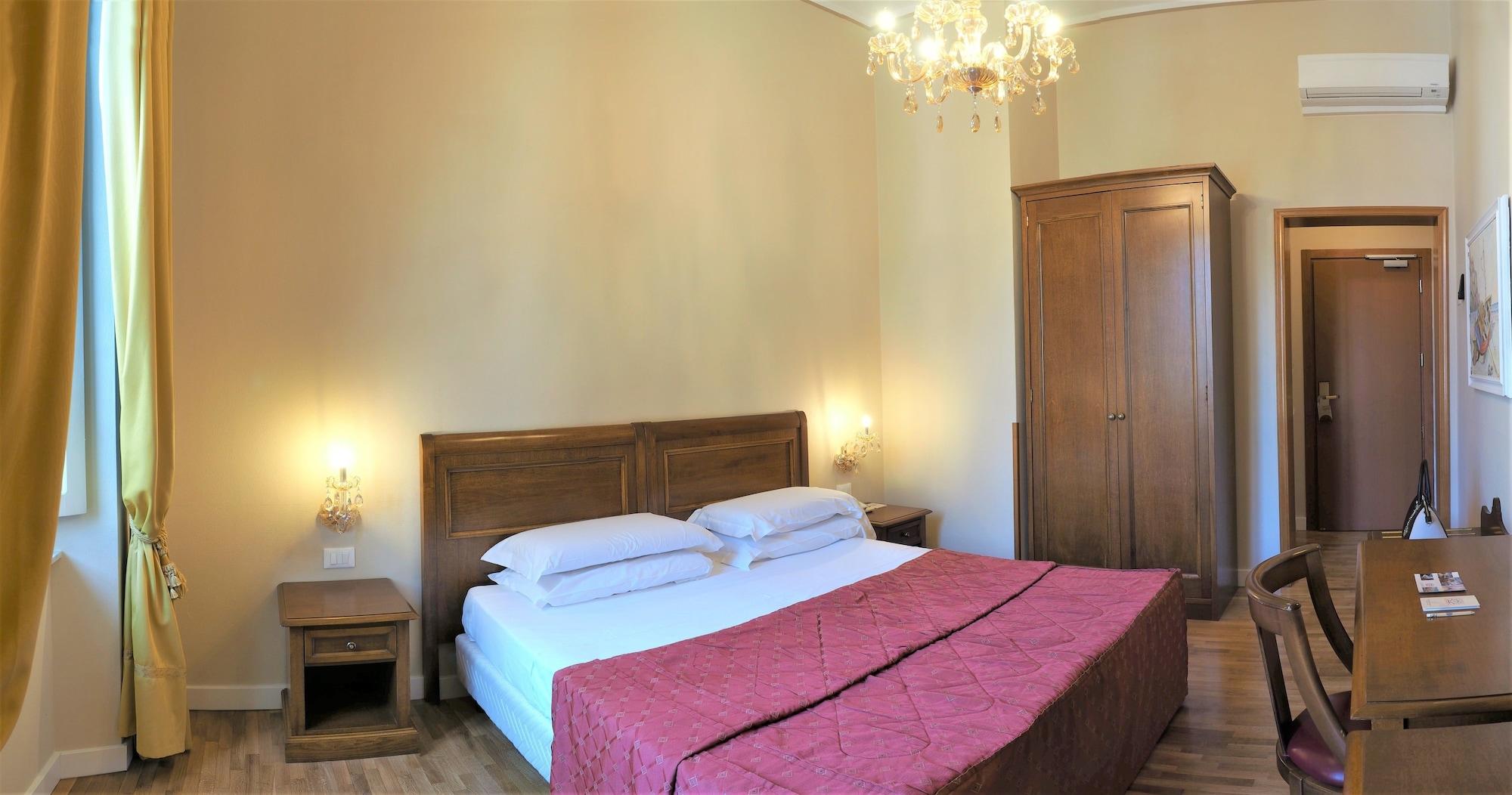 לידו די קאמאיורה Hotel Europa מראה חיצוני תמונה