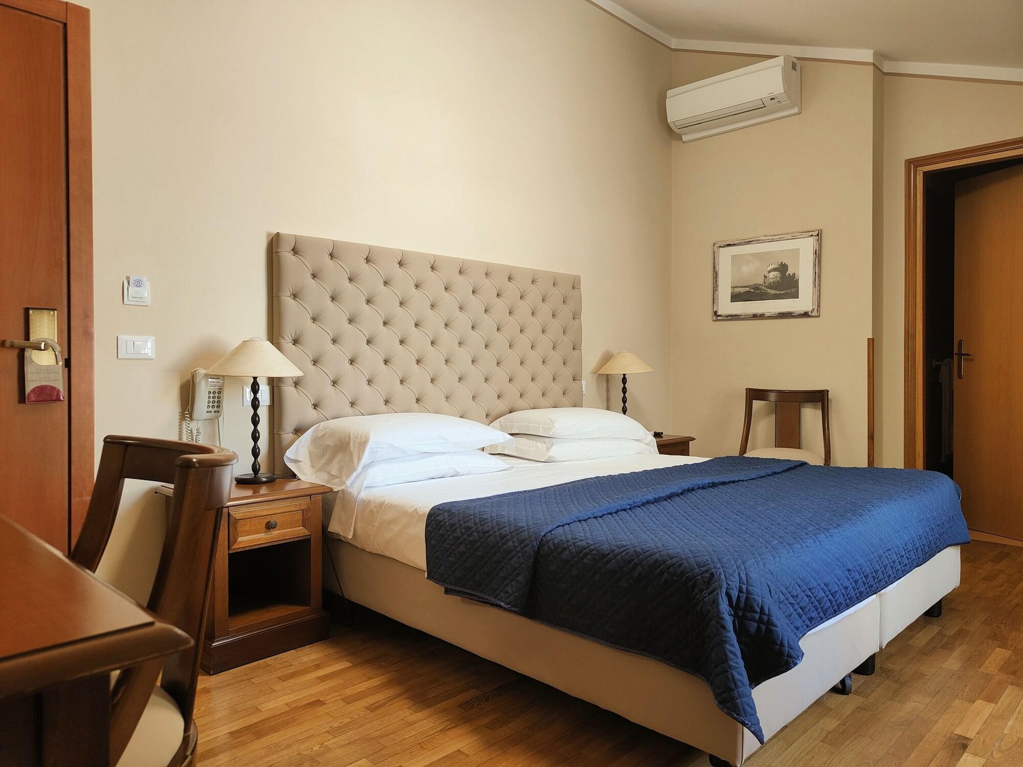 לידו די קאמאיורה Hotel Europa מראה חיצוני תמונה
